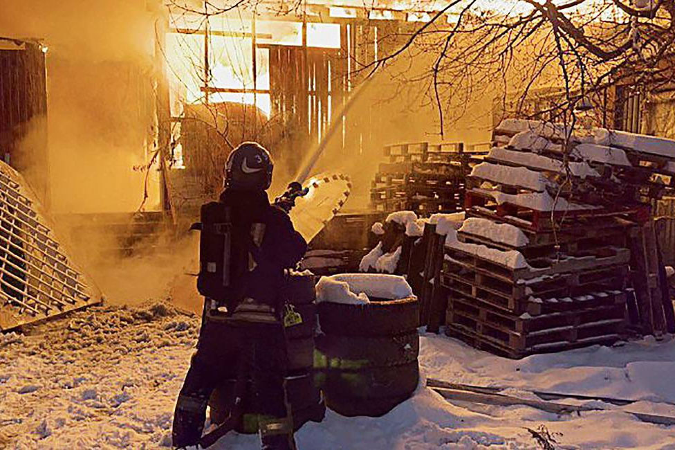 Cháy nổ nhà kho ở trung tâm Moscow, 6 người thiệt mạng