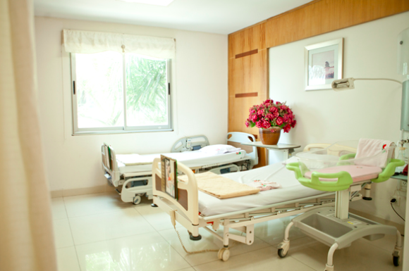 Đề xuất giá giường dịch vụ tại bệnh viện công tối đa 3 triệu đồng/ngày
