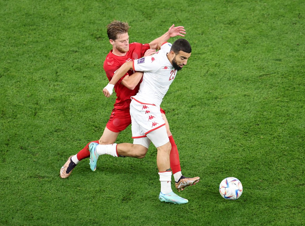 Video tổng hợp Đan Mạch 0-0 Tunisia: Bất phân thắng bại