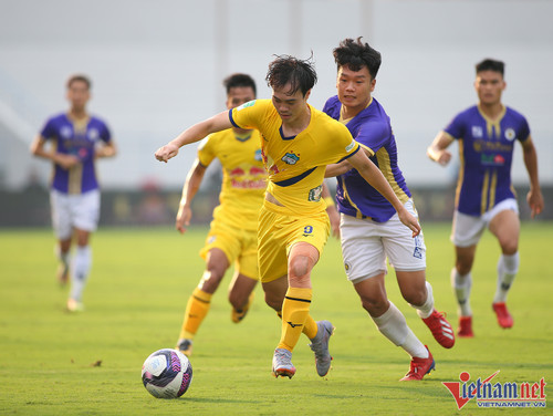 Bán kết cúp Quốc gia: Hà Nội FC treo thưởng 9 tỷ cho 'cú ăn hai'