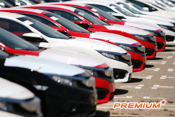 Việt Nam nhập khẩu hơn 3.000 ô tô mỗi ngày trong nửa tháng qua