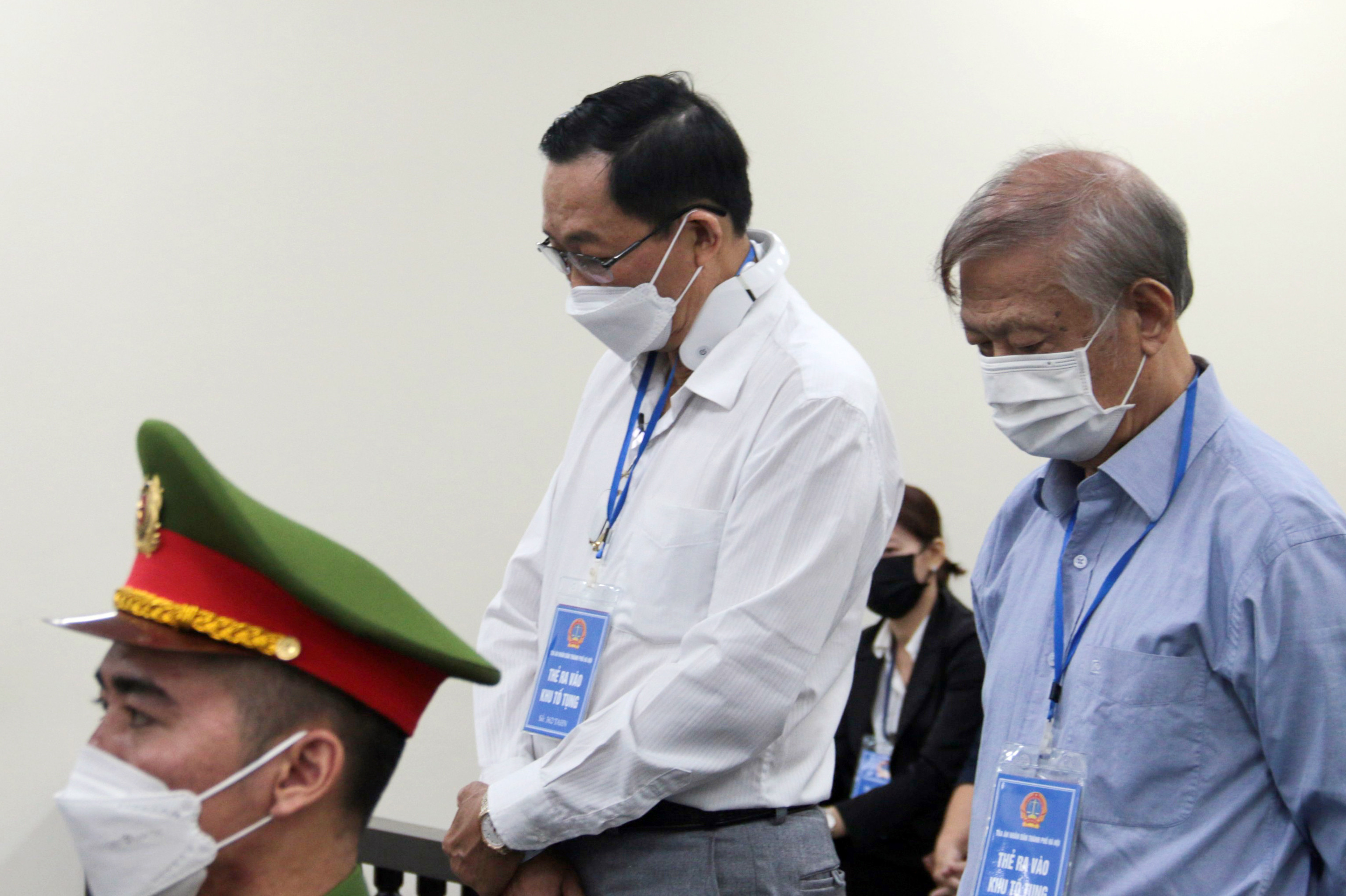 Cựu Thứ trưởng Cao Minh Quang nhập viện và bị đề nghị phạt 30-36 tháng tù treo