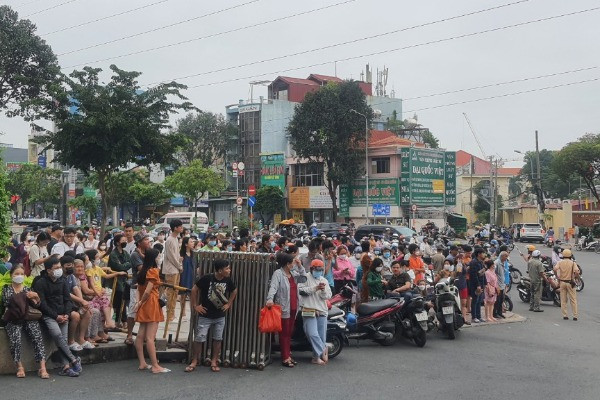 Nguyên nhân căn hộ chung cư bốc cháy khiến hàng trăm người tháo chạy ở TP.HCM