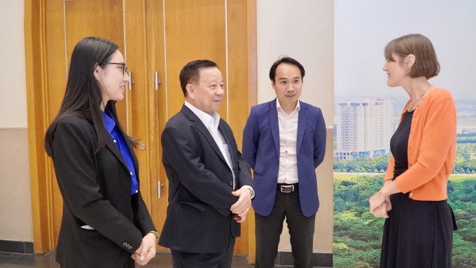 Doanh nghiệp Anh tìm hiểu cơ hội hợp tác đầu tư tại Bình Dương