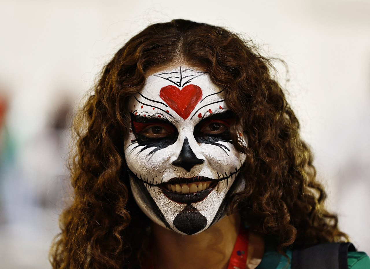 World Cup 2022: Phát hoảng với kiểu hóa trang của fan nữ Mexico