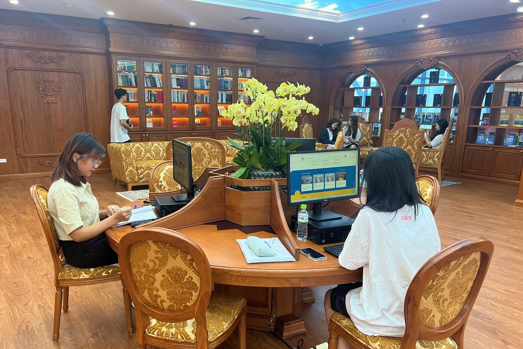 Thoải mái xem hơn chục ngàn luận văn, luận án nhờ thư viện điện tử 11 triệu USD