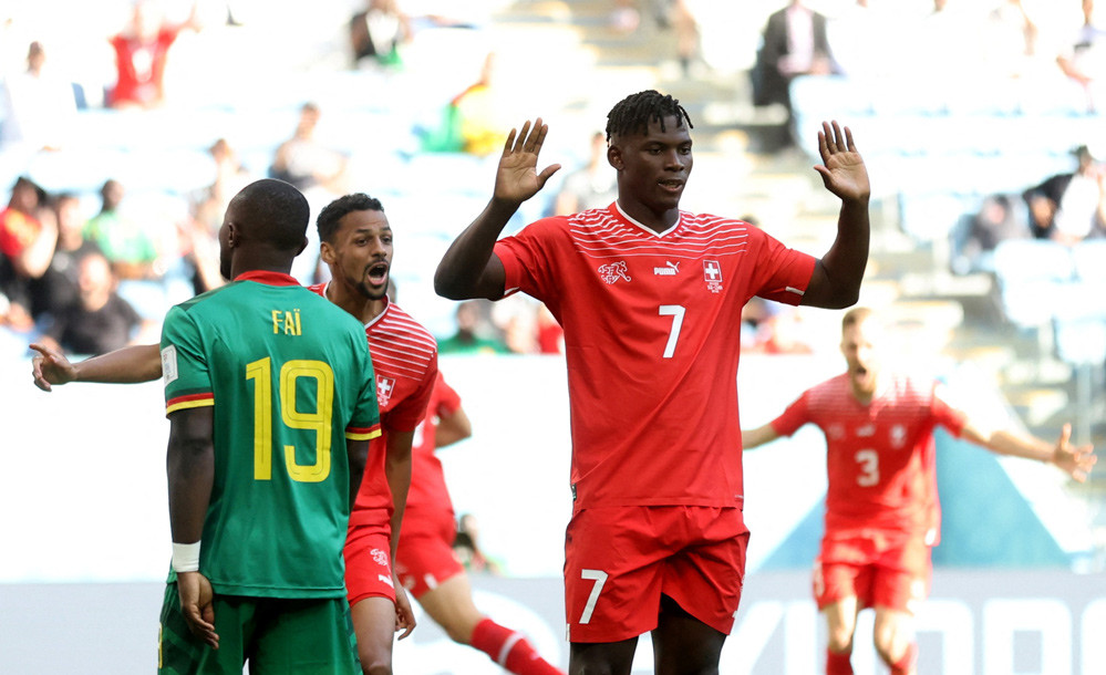 Video bàn thắng Thụy Sĩ 1-0 Cameroon: Embolo tỏa sáng
