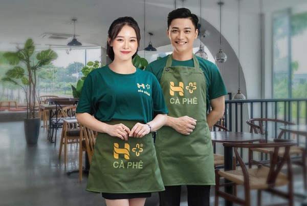 Aothun247 nỗ lực tạo sự khác biệt cho đồng phục ngành F&B