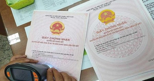 Lưu ý khi mua nhà cửa, xe cộ 'giá rẻ' mùa World Cup