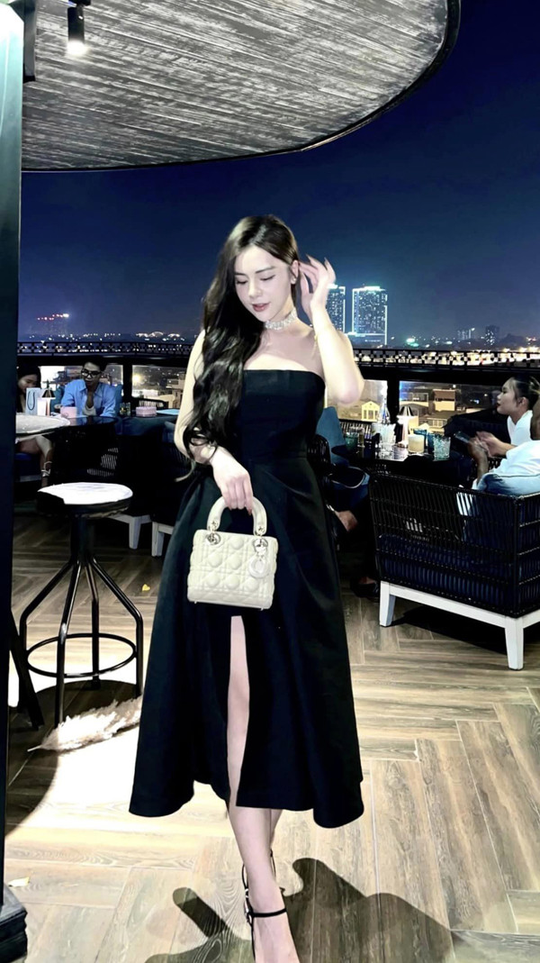 Nhan sắc trẻ đẹp của Cao Thu Trang - hotgirl 