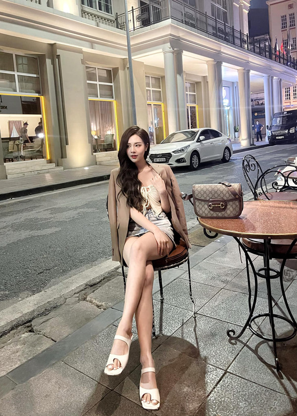 Nhan sắc trẻ đẹp của Cao Thu Trang - hotgirl