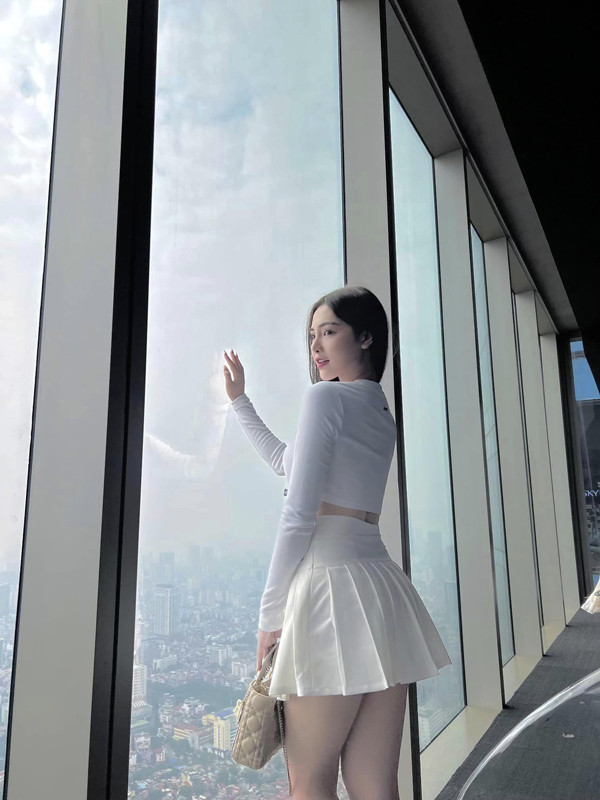 Nhan sắc trẻ đẹp của Cao Thu Trang - hotgirl 