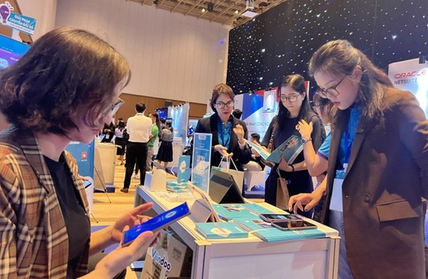 Digital platforms brought into life ảnh 1