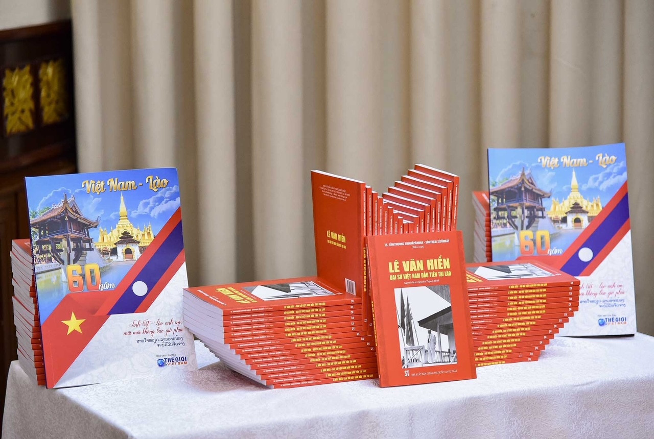 Ra mắt sách về cố Bộ trưởng, Đại sứ Lê Văn Hiến