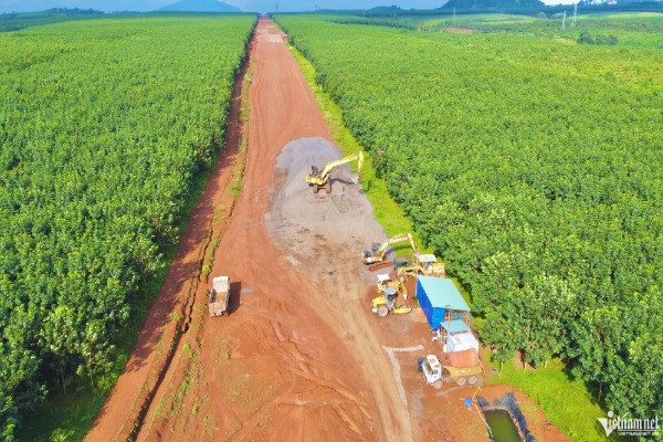 Hình hài cao tốc Dầu Giây - Phan Thiết trước thời hạn thông xe kỹ thuật