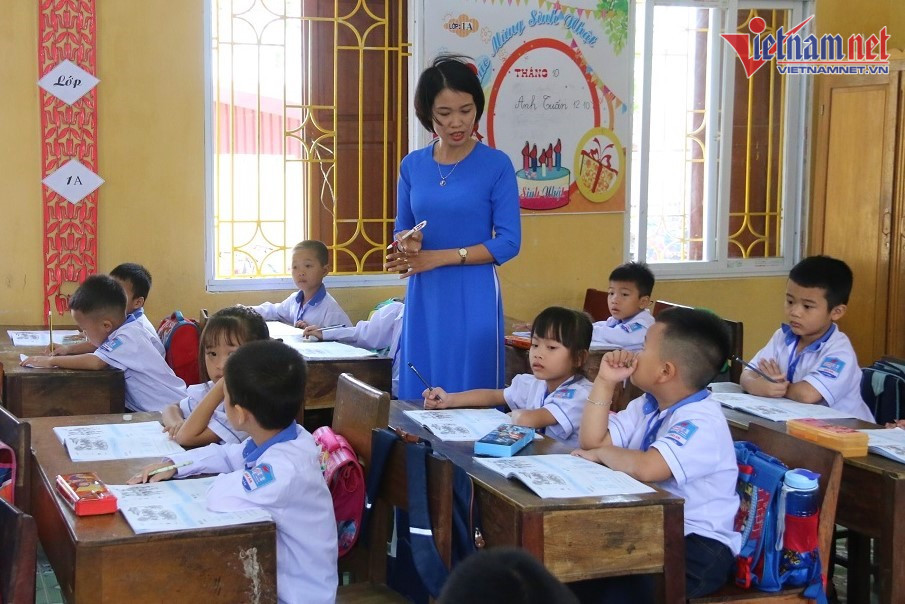 Chi tiết bảng lương giáo viên áp dụng từ tháng 7/2023