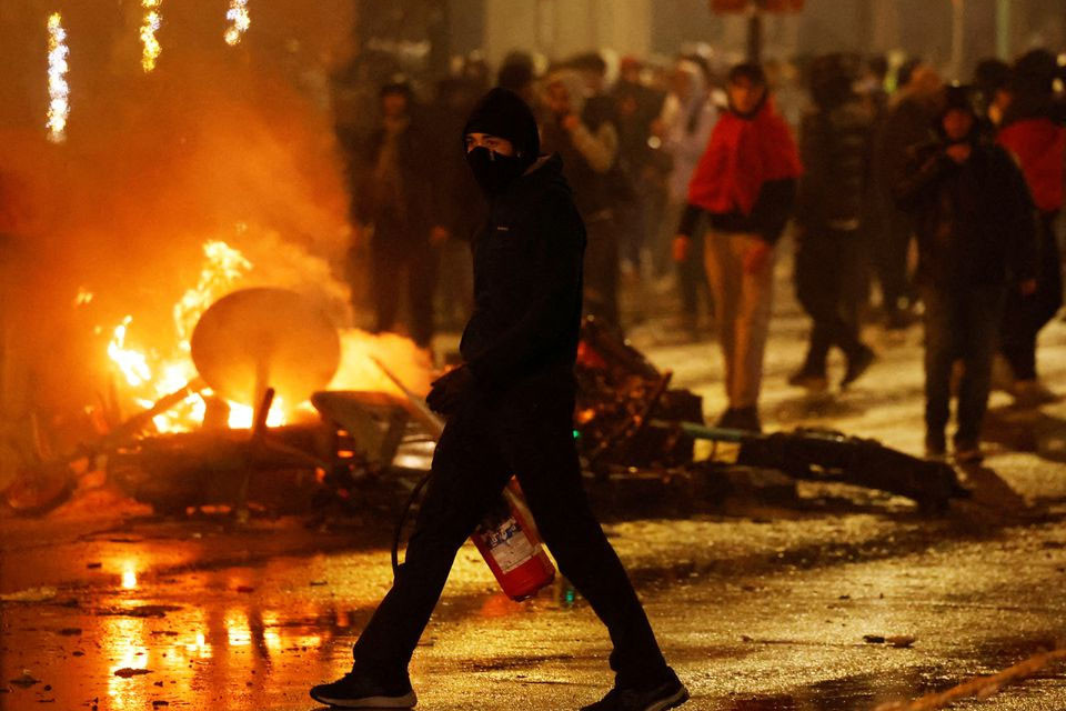 Bạo loạn tại Brussels sau trận Bỉ - Maroc ở World Cup, hàng chục người bị bắt
