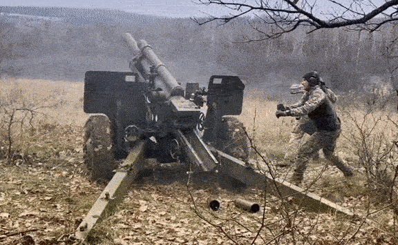 Xem quân đội Ukraine sử dụng lựu pháo do Litva viện trợ