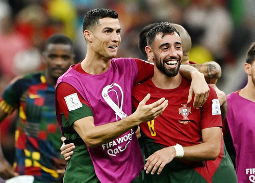 Xác định 3 đội đầu tiên giành vé vào vòng 1/8 World Cup 2022