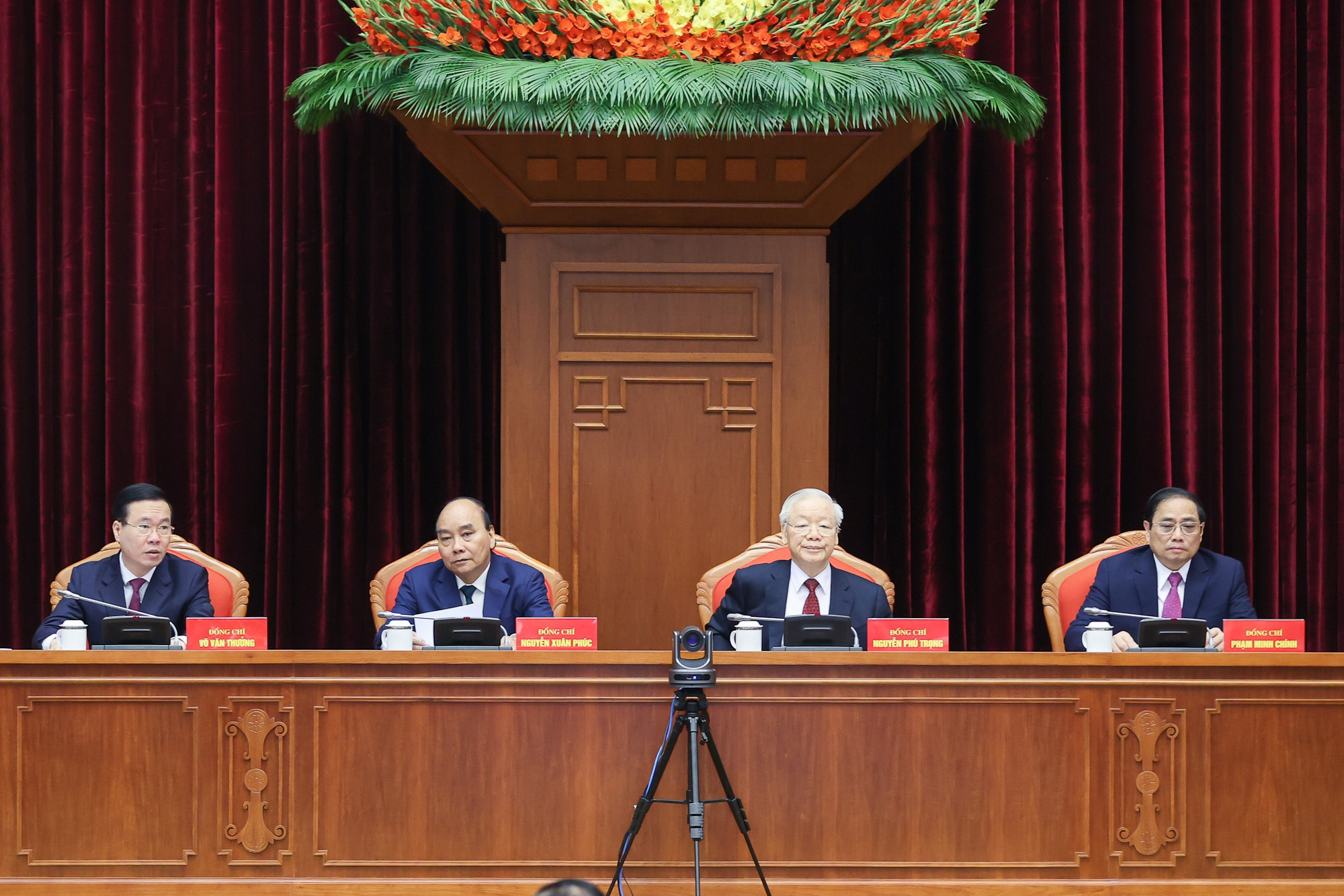 Hội nghị quán triệt, triển khai nghị quyết của Bộ Chính trị về phát triển Vùng đồng bằng sông Hồng - Ảnh 2.