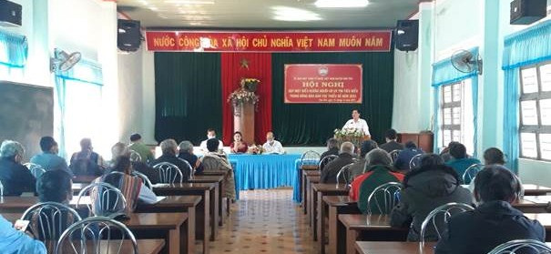 Người có uy tín trong đồng bào DTTS luôn gương mẫu đi đầu triển khai các chính sách