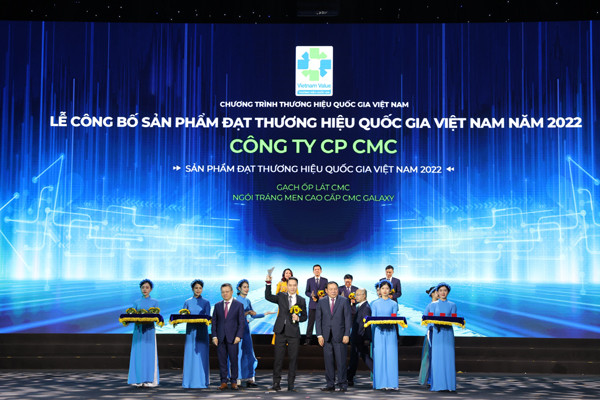 Gạch ốp lát CMC - Hành trình bứt phá tới Thương hiệu Quốc gia