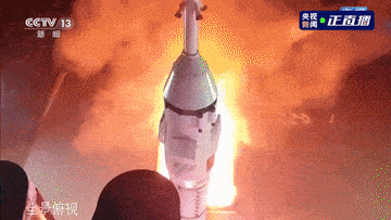 Video khoảnh khắc Trung Quốc phóng tàu vũ trụ Thần Châu 15