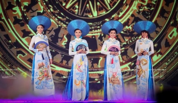 Hanoi Tourism Ao Dai Festival slated for December hinh anh 1