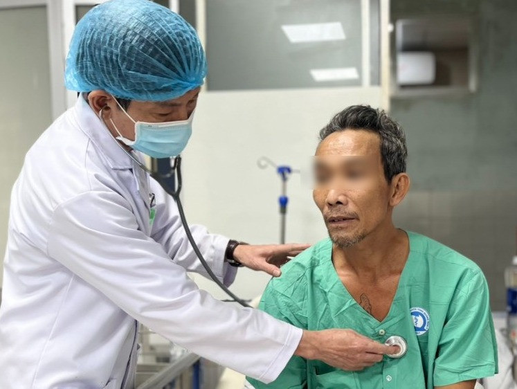 Vụ người đàn ông bất ngờ được cứu trên đường về lo hậu sự: Bệnh viện ở TP.HCM nói gì?