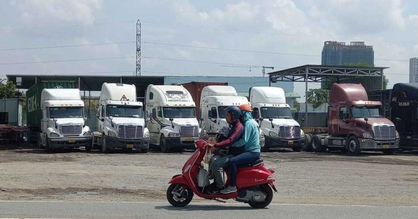 HCMC faces tremendous pressure on parking spaces