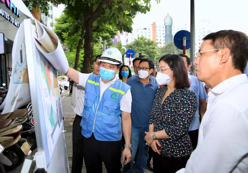 Thành ủy Hà Nội lãnh đạo tăng cường đối thoại, tiếp thu, xử lý các ý kiến của nhân dân
