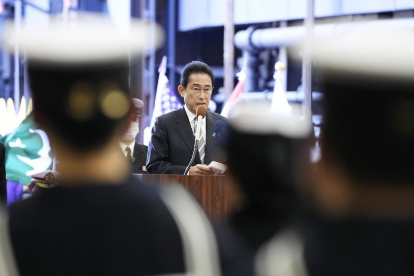 Giữa căng thẳng với Triều Tiên, Nhật tổ chức diễu binh hạm đội của 12 nước