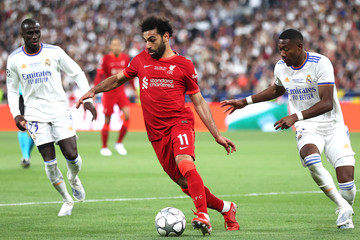 Bốc thăm vòng 1/8 cúp C1: Liverpool đấu Real Madrid, PSG gặp Bayern Munich