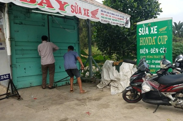 Phát hiện người đàn ông tử vong trong container ở TP.HCM
