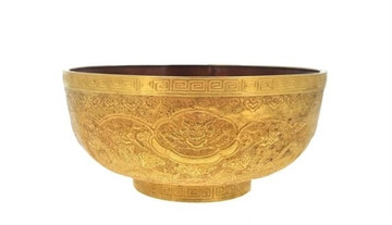 Vietnamese Emperor’s gold bowl fetches US$672,000 at auction