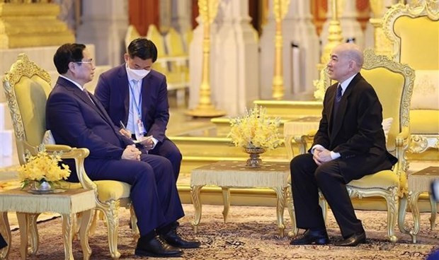 Vietnam reaffirms close bond with Cambodia