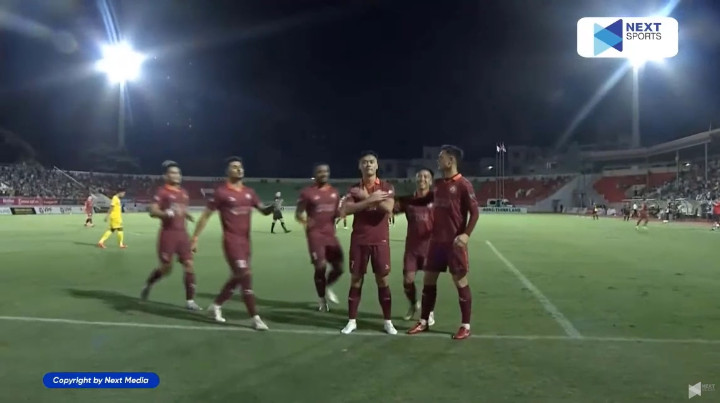 Video bóng đá Bình Định 1-0 SLNA: Văn Lâm ghi dấu ấn