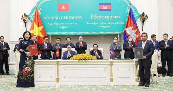 VN, Cambodia ink 11 cooperative documents