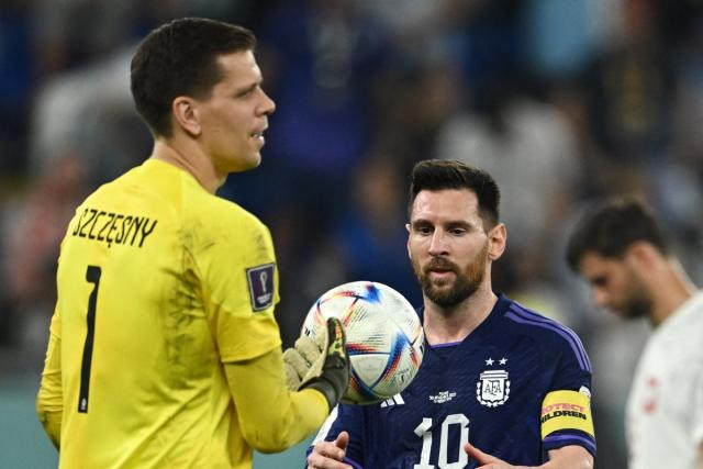 Thủ môn Ba Lan thú nhận thua cược với Messi về quả phạt đền