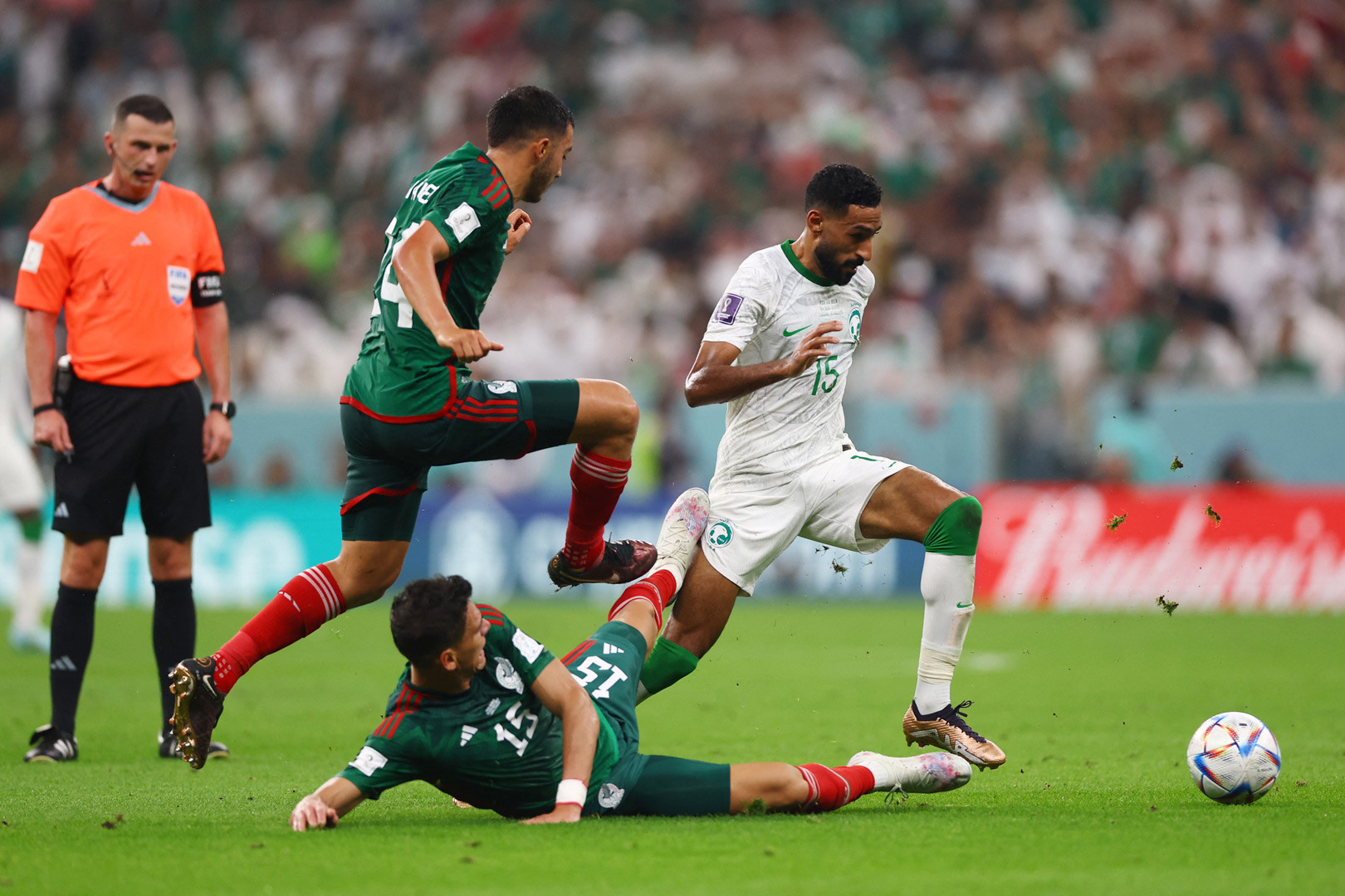 Kết quả bóng đá Ả Rập Xê Út 1 - 2 Mexico, bảng C World Cup 2022: Dấu ấn siêu phẩm