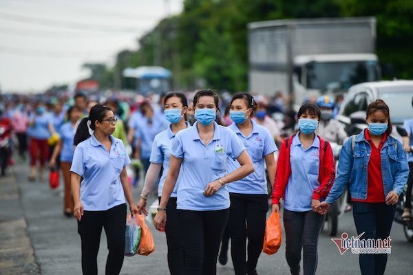 Giám sát chi trả lương, thưởng Tết cho người lao động