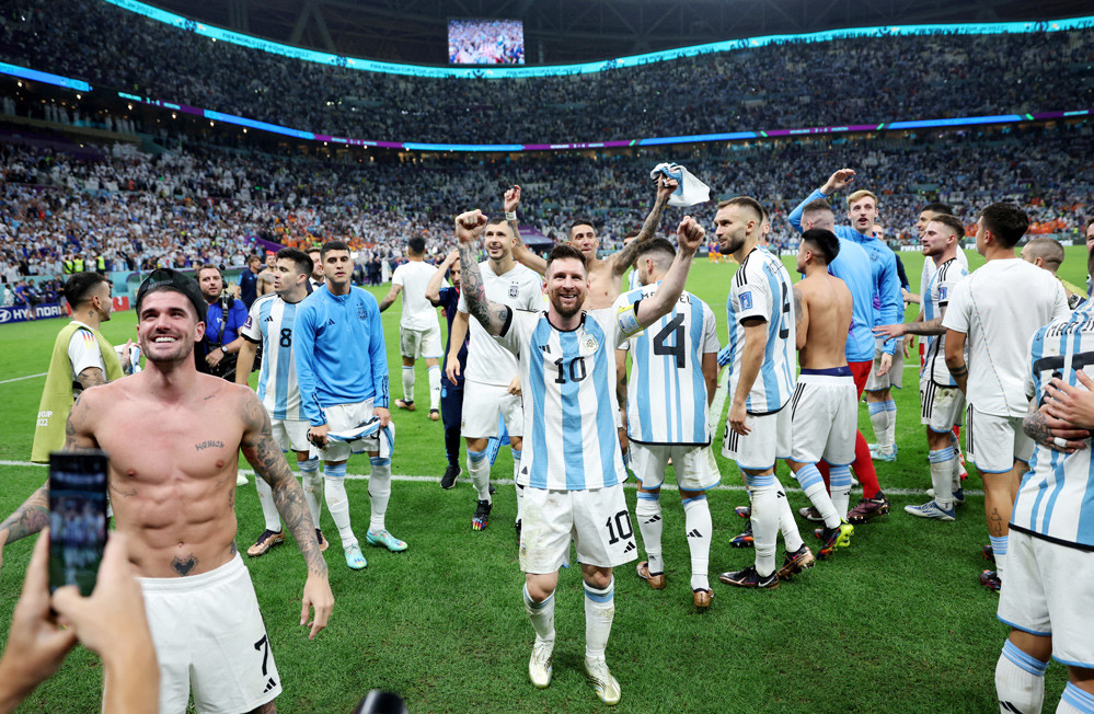 Argentina vào bán kết World Cup