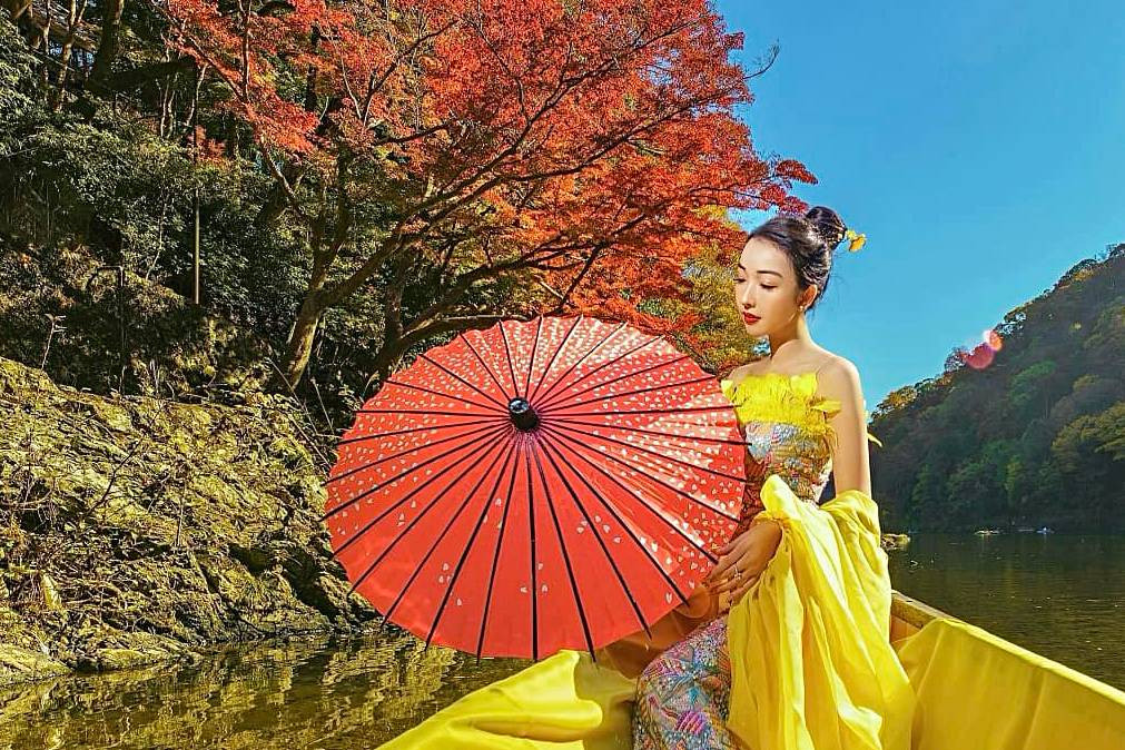 Du khách Việt chi hơn 200 triệu sang Nhật chụp bộ ảnh mùa thu tuyệt đẹp