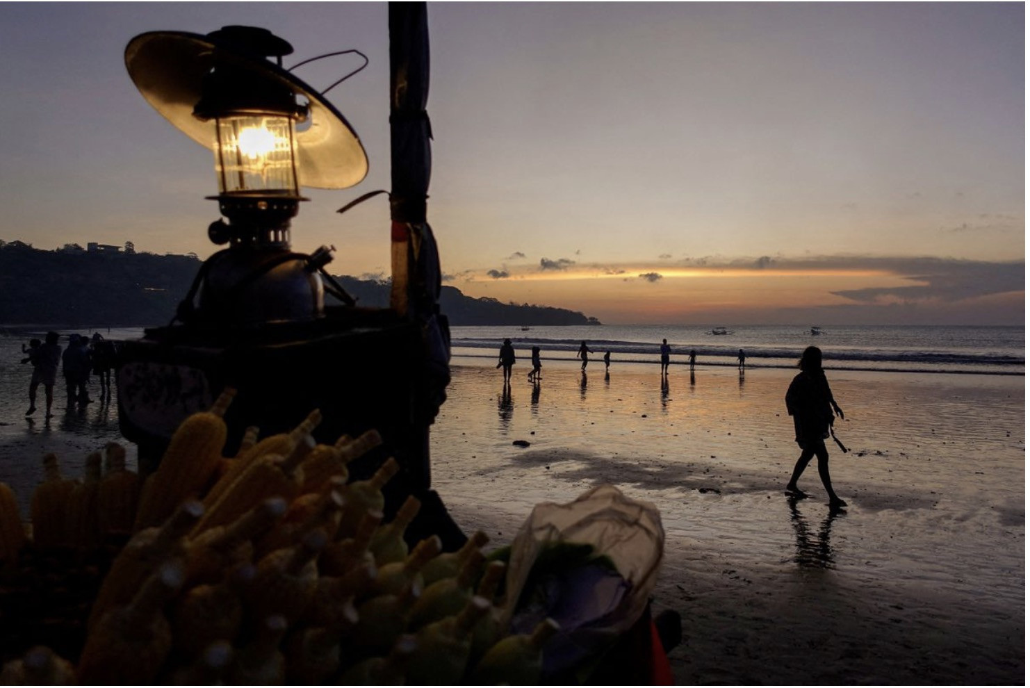 Đảo Bali trấn an du khách về luật cấm quan hệ tình dục ngoài hôn nhân