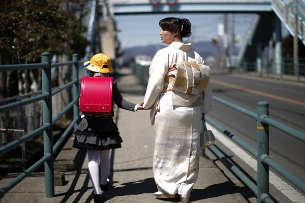 Nhật Bản thay đổi luật về quyền làm cha sau ly hôn