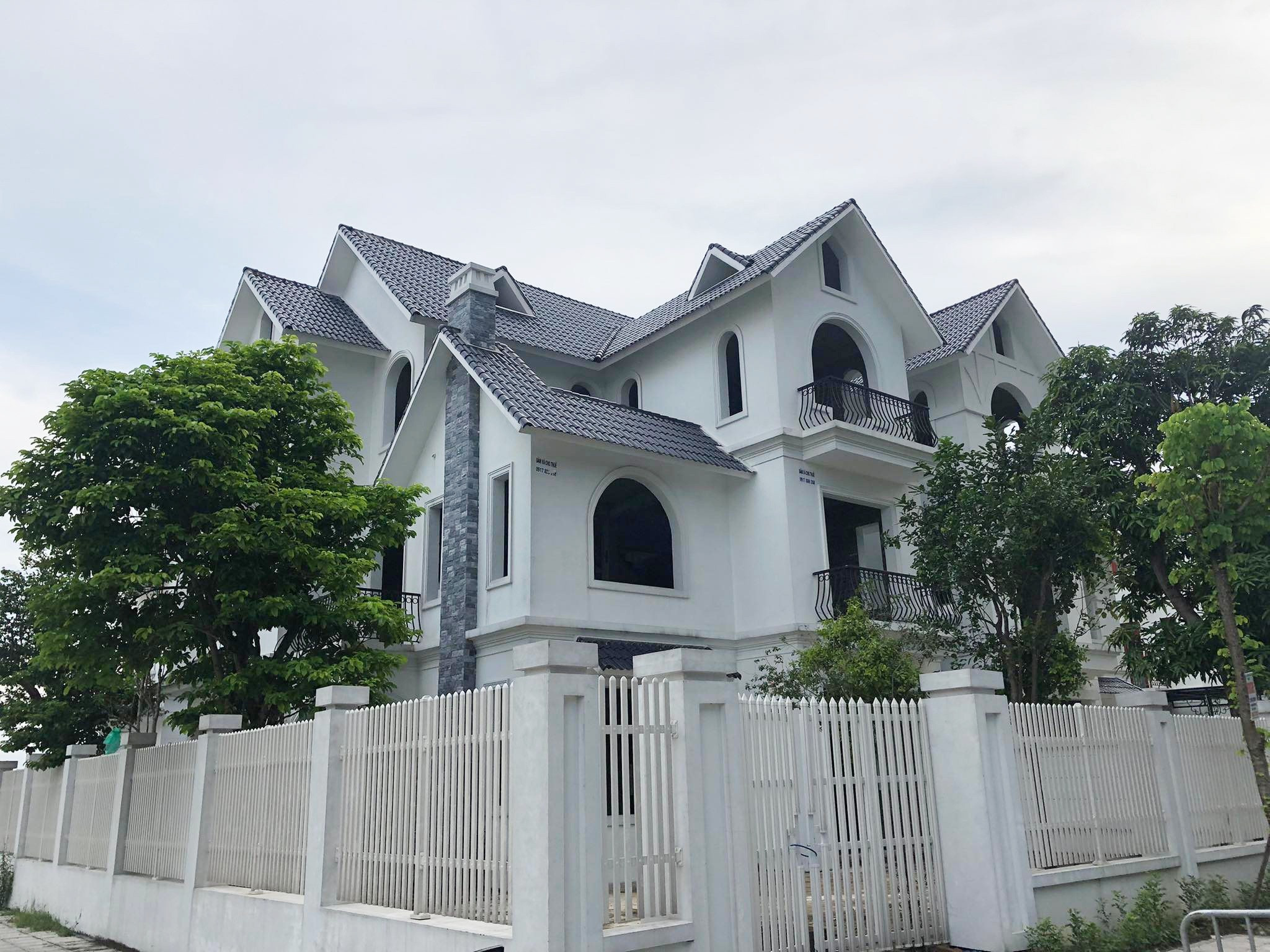 Nữ đại gia Hải Phòng suýt mất nhà và siêu xe vì tin lời phi công trẻ - 1