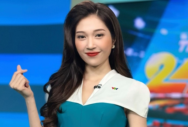 MC Ngọc Anh dẫn World Cup VTV: Tôi không thích yêu người cùng nghề