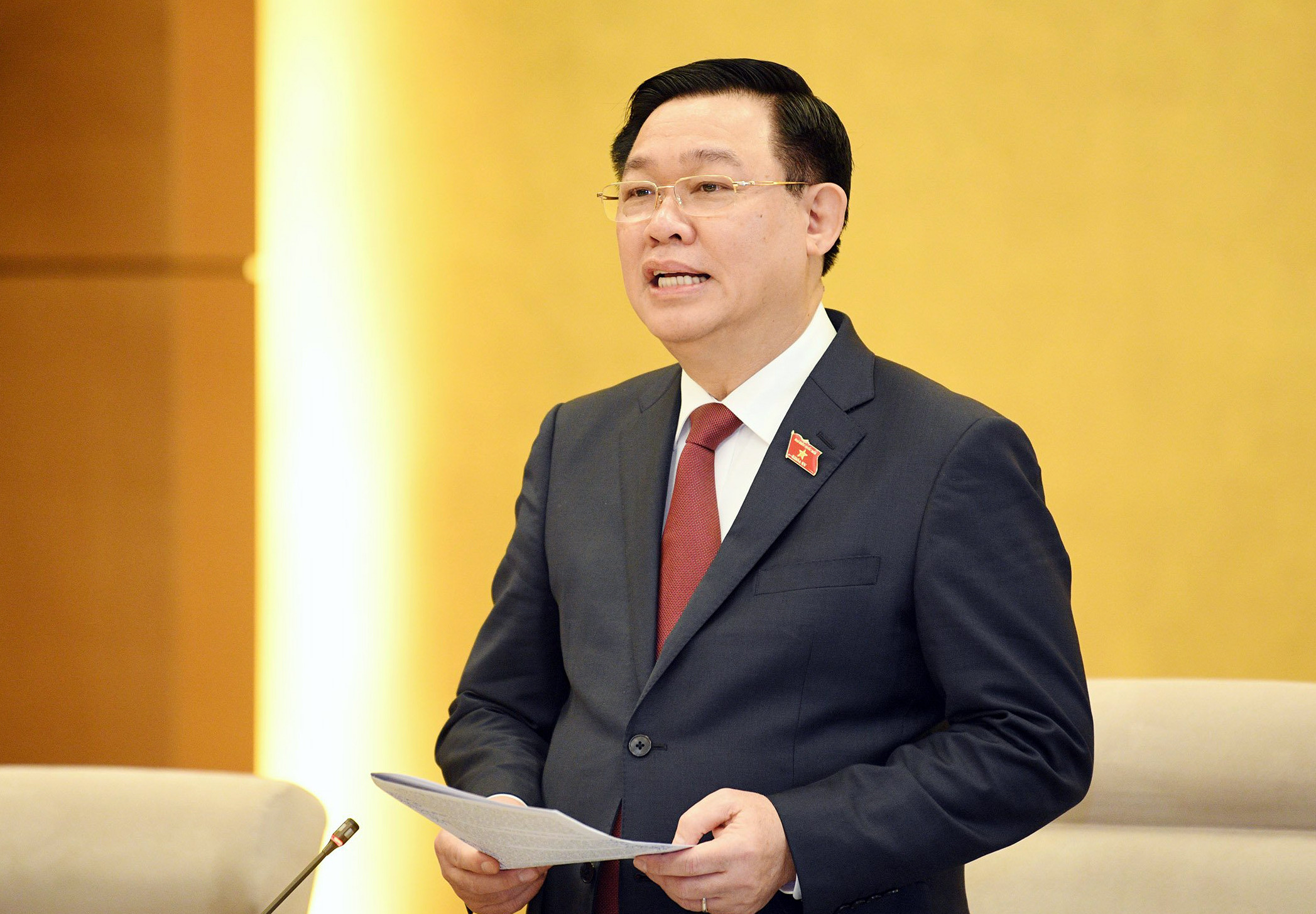 Luật Khám chữa bệnh sửa đổi dù rất cấp bách nhưng không chạy theo tiến độ