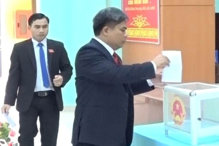 Quảng Nam miễn nhiệm một đại biểu HĐND huyện