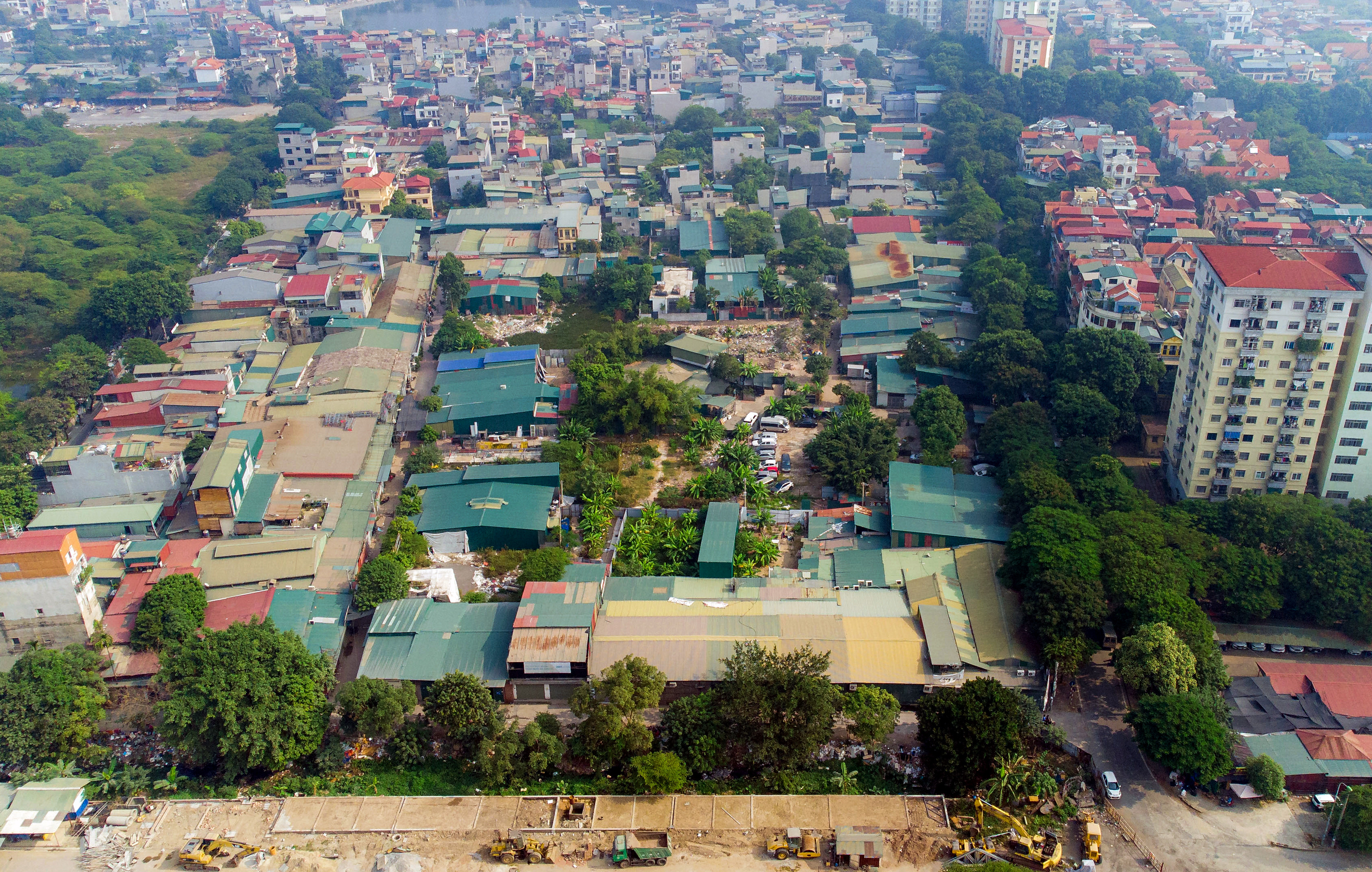 Hà Nội: Quy hoạch công viên hồ điều hòa biến thành nhà xưởng, nhà tạm
